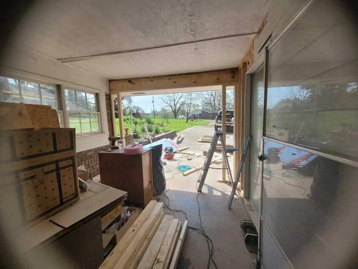 Air movers and dehumidifier for Water Mitigation Services in Kings Park West